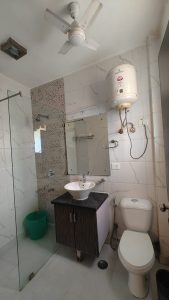2 BHK Service Apartment Vasant Kunj12