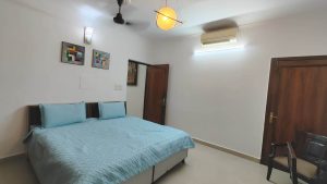 3 BHK Service Apartment Vasant Kunj Sector B1(11)
