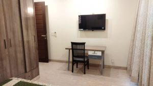 3 BHK Luxury Service Apartment in Defence Colony