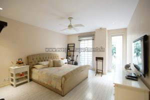 5 bhk furnished apartment flat panchsheel park south delhi (11)