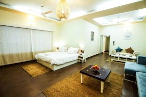 Studio Service Apartment in Safdarjung Enclave