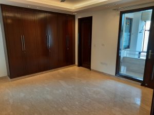 4 BHK Apartment for Rent in Defence Colony