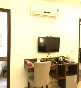 4 BHK Service Apartment in Defence Colony