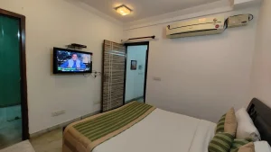 3 BHK Service Apartment Saket