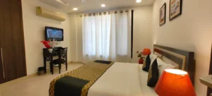 3 BHK Service Apartment Saket Near Max Hospital-3017