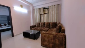 3 BHK Service Apartment in Sheikh Sarai-02