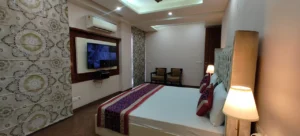 3 BHK Defence Colony C-Block-01703
